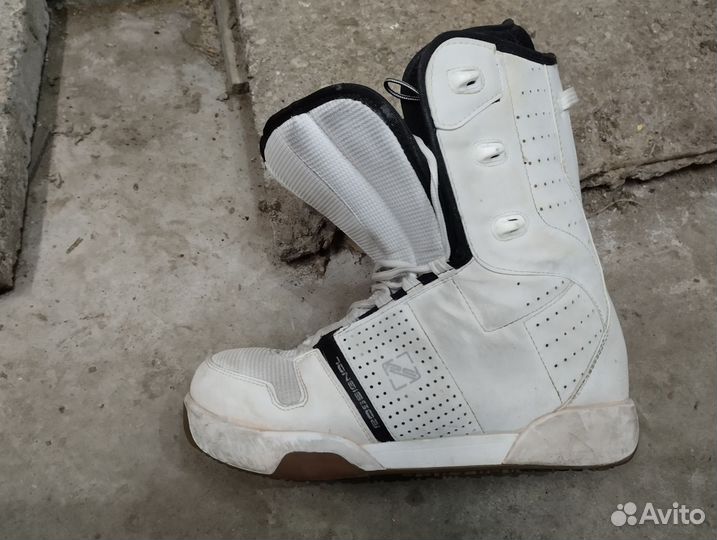 Сноубордические ботинки