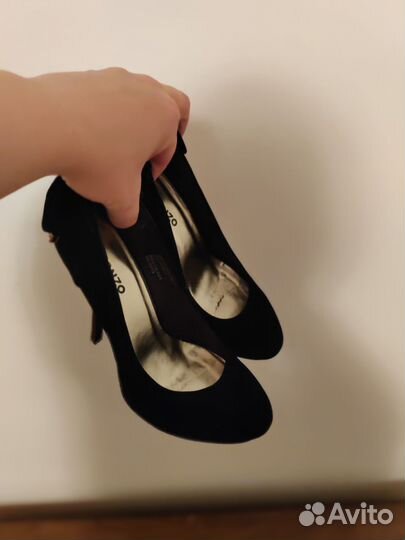 Туфли женские праздничные 37 размер