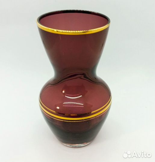 Ваза ссср,марганцевое стекло с позолотой