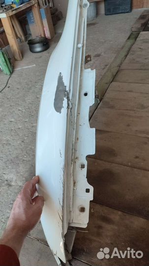 Крыло от renault duster