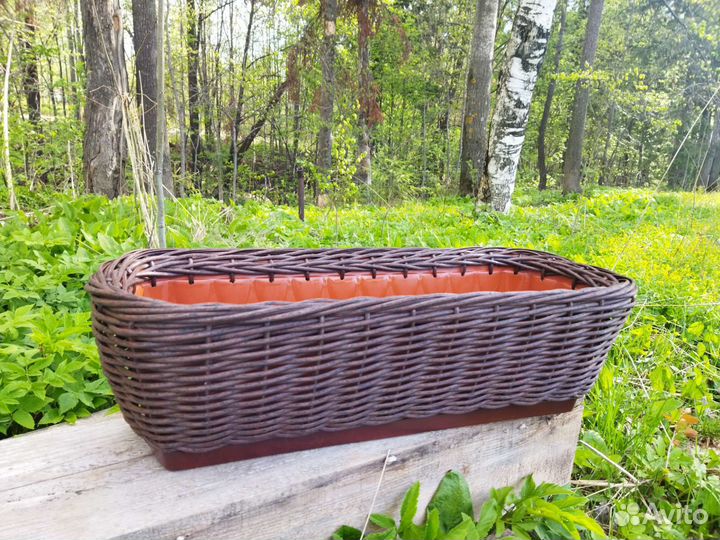 Прямоугольное кашпо из ротанга