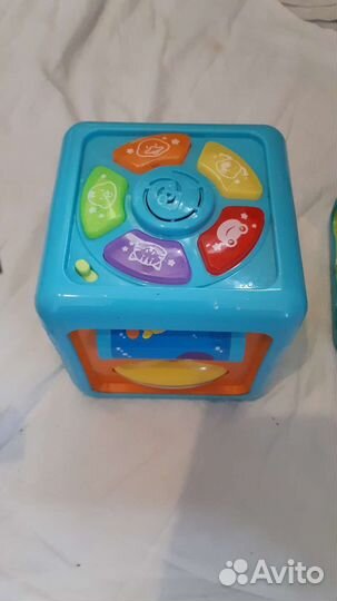 Развивающий кубик и Томи