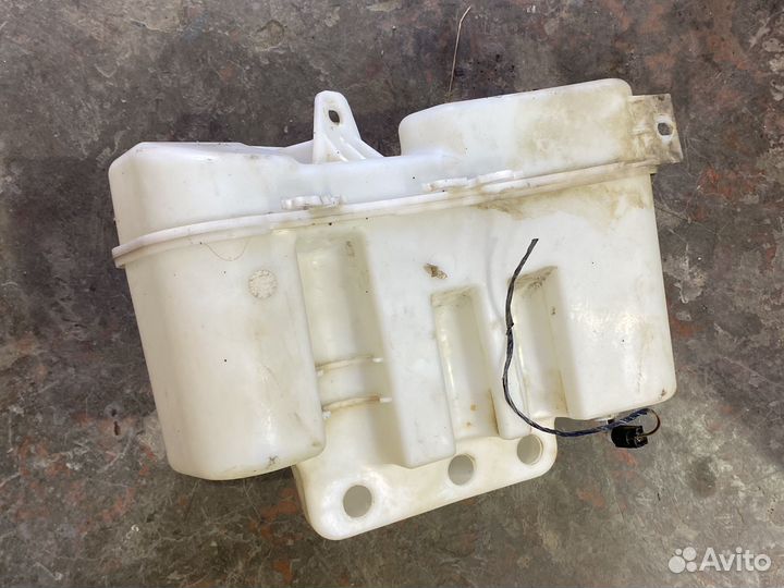 Бачок омывателя лобового стекла range rover