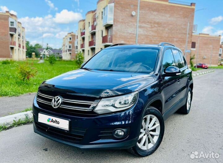 Volkswagen Tiguan 2.0 AT, 2015, 132 000 км
