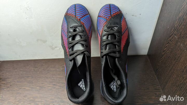 Сороконожки Adidas Predator