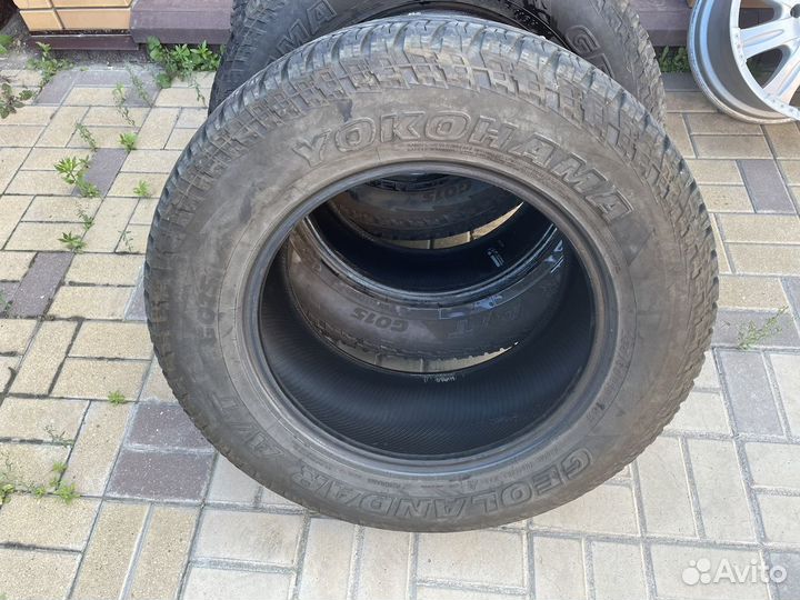 Yokohama Geolandar A/T G015 285/60 R18 116H