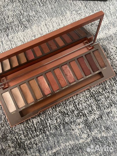 Urban decay тени