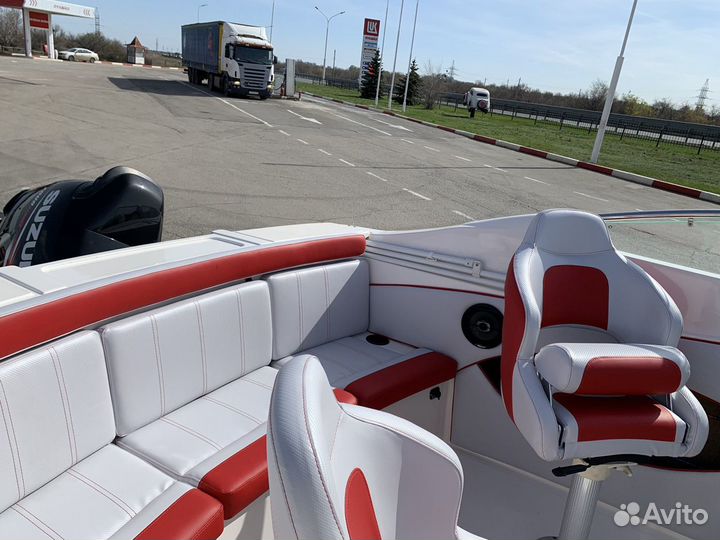 Пошив,перетяжка, сидений салонов в катера и лодки