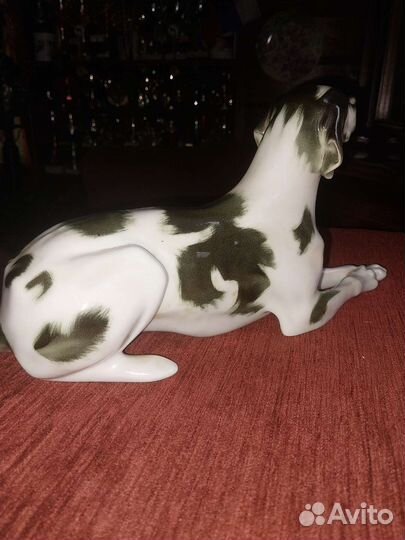 Фарфоровые статуэтки, собаки
