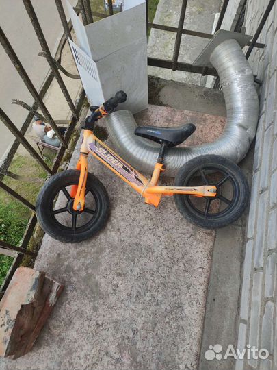 Беговел детский бу