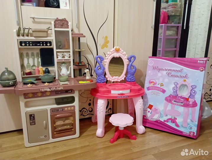 Туалетный столик для девочек