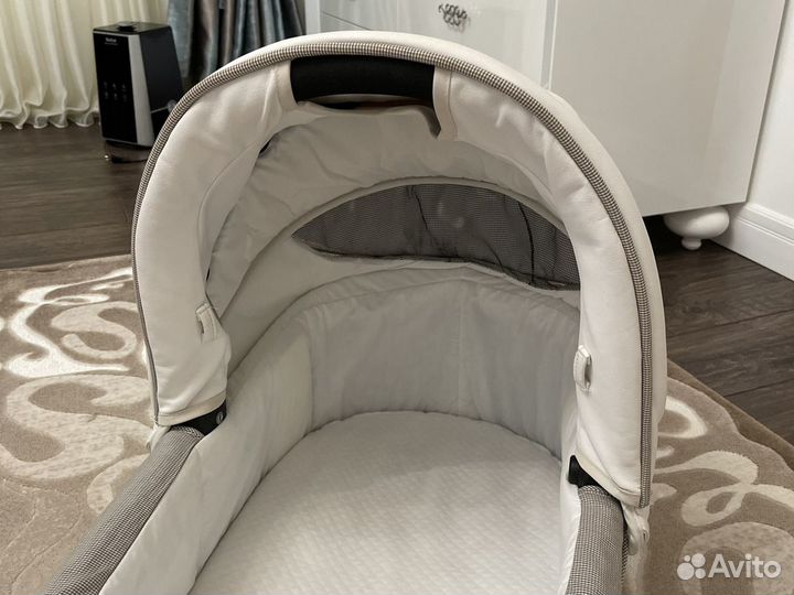 Коляска 2 в 1 teutonia be you