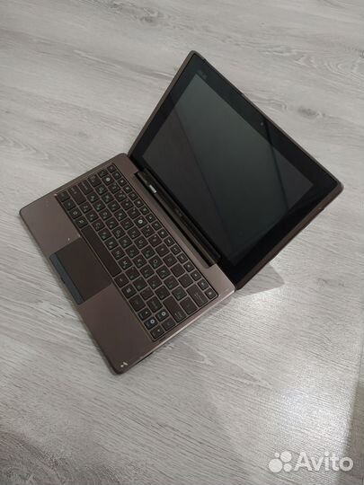 Планшет Asus TF101G