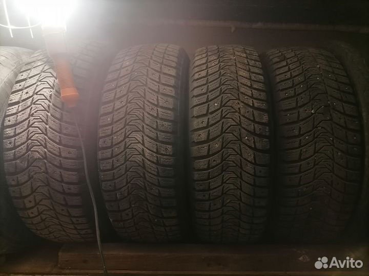 Michelin Latitude X-Ice North 3 205/60 R16
