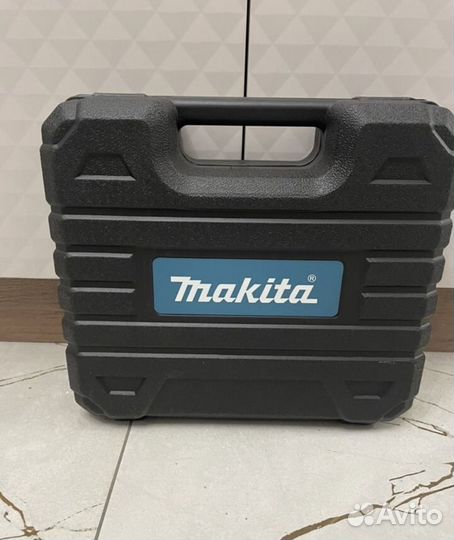 Мини болгарка Makita