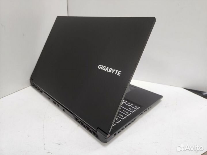 Ноутбук gigabyte G5 KF