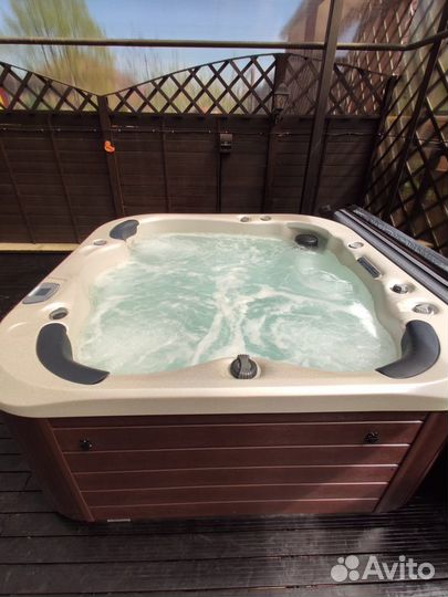 Спа бассейн