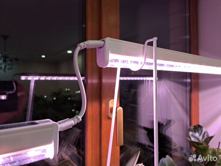 Крепление/подставка для фитосветильника