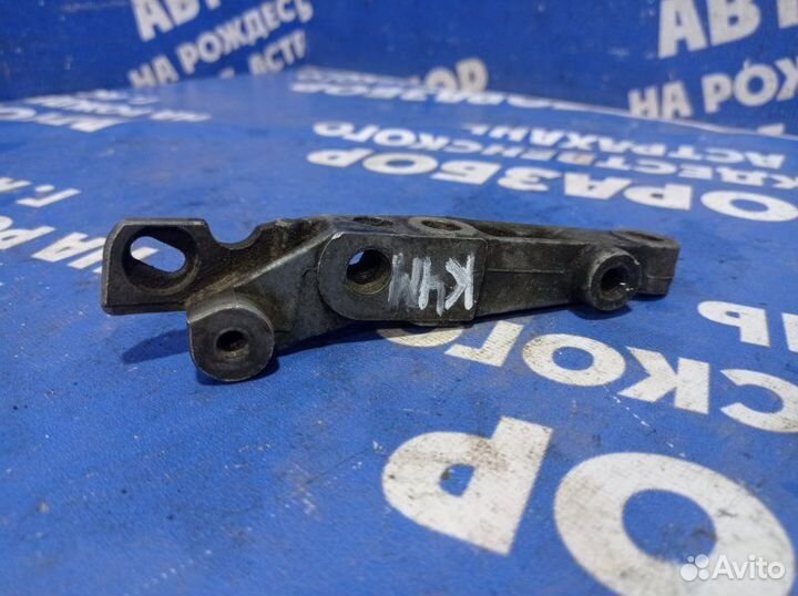 Крепление двигателя Renault Logan 1 седан K7J 2009