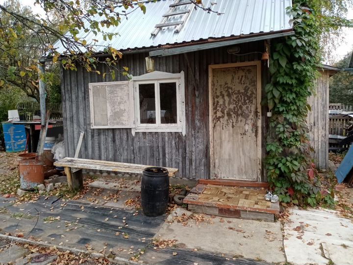 Дача 20 м² на участке 6,2 сот.