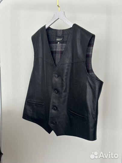 Жилетка мужская