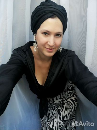 Стилист по подбору одежды (имиджмейкер)