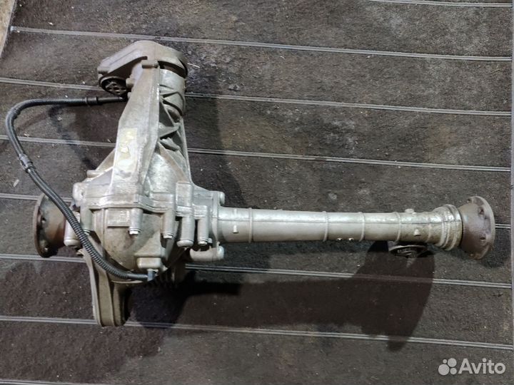 Редуктор переднего моста Touareg 2,5