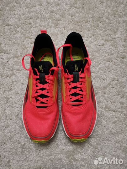 Кроссовки Reebok floatride energy 4. US 10, EUR 43