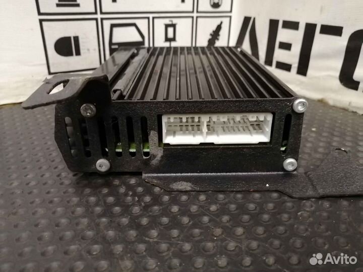 Усилитель акустической системы Chrysler Sebring