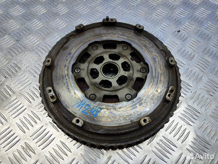 Маховик Nissan Juke YF15 1.1 HRA2DDT 2015