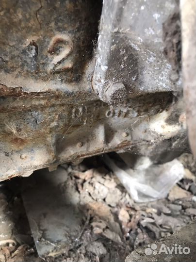 В разборе mercedes с180