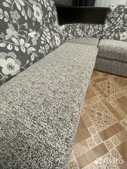 Угловой диван