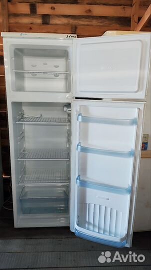 Холодильник двухкамерный nord