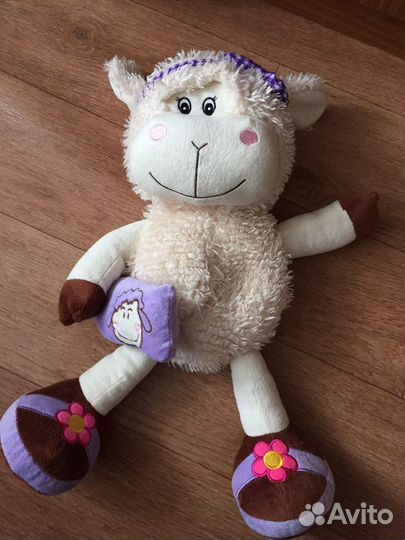 Мягкие игрушки-рюкзачки для сладких подарков