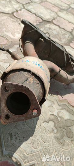 Выпускной коллектор Kia Spectra 1.6 2004