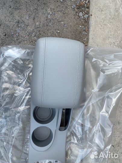 Подлокотник тагаз Вега С100 Новый