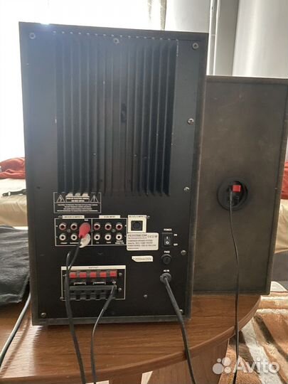 Сабвуфер и колонки