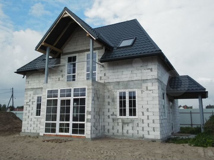 Дом 160 м² на участке 5 сот.