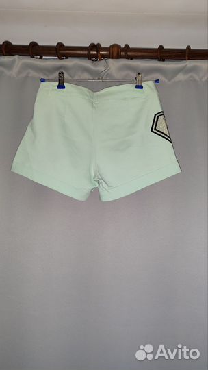 Шорты женские