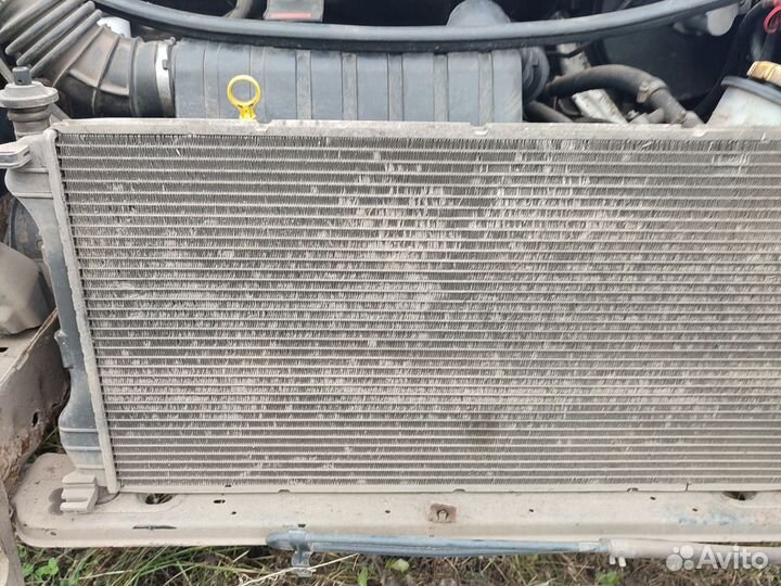 Форд Транзит радиатор охлаждения