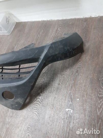 Бампер передний Toyota Rav4