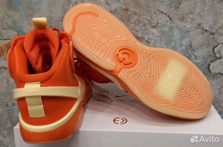 Кроссовки Nike Air Deldon