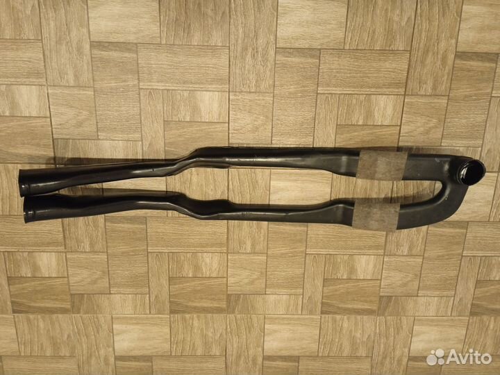 Воздуховод обогрева задней части салона Audi 200