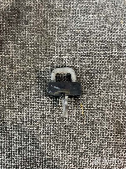 Замок капота передний Bmw 3 E90