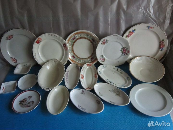 Чашки, блюдца, поильник, кувшин