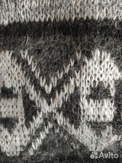 Джемпер шерстяной