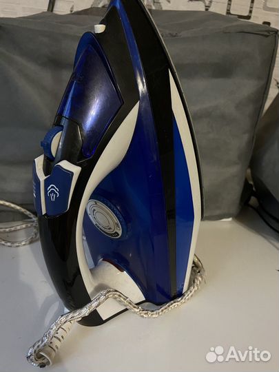 Утюг redmond