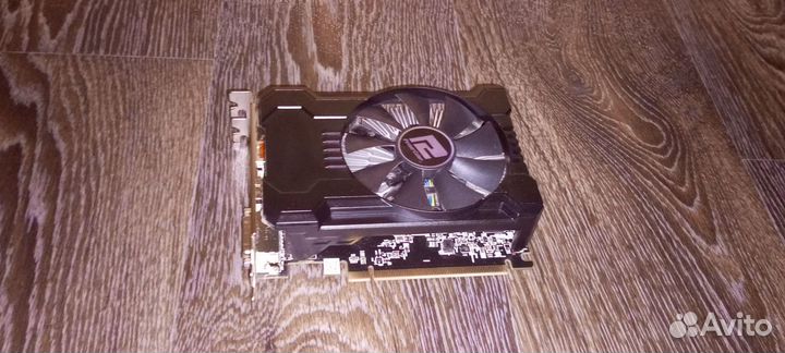 Видеокарта rx550 2gb
