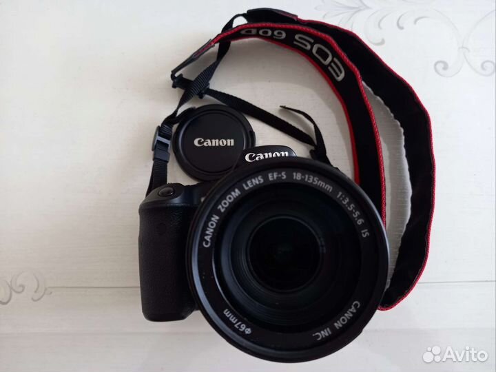 Фотоаппарат Сanon EOS 60d