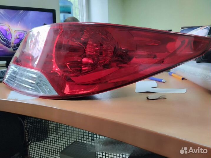 Hyundai solaris фара задняя правая